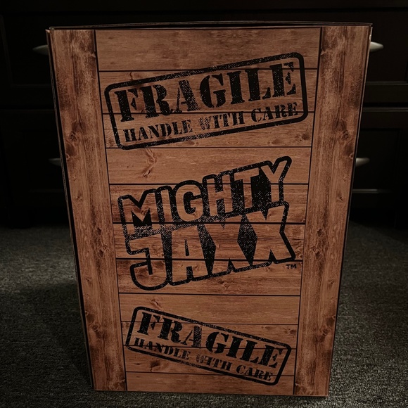 CHINATOWN MARKET x MIGHTY JAXX Smiley Mona Lisa Vinyl Collectible Art Toy NIB - Picture 8 of 15